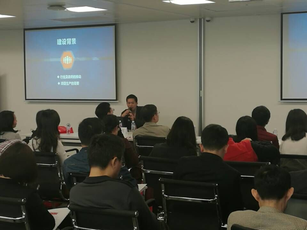 1486437389824919.png blob.png