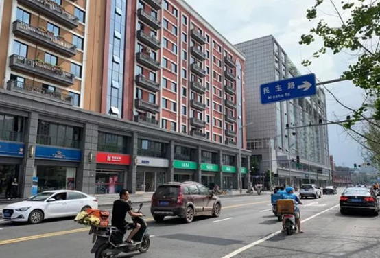 1644560257498523.jpg 1644560256(1).jpg