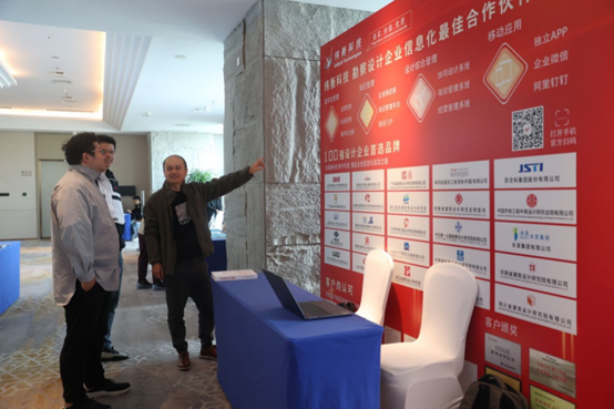 1731379465294208.jpg 1731379463957.jpg